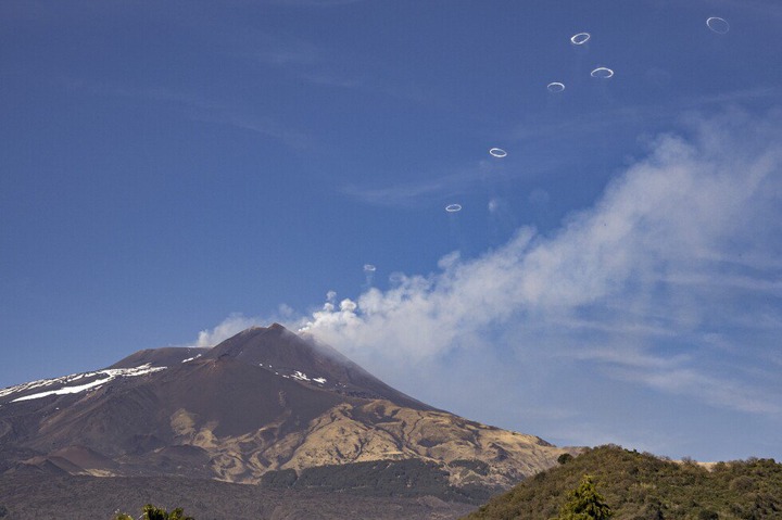 An American tourist tragically passed away due to a sudden illness while on an excursion to Mount Etna in Sicily, rescuers confirmed