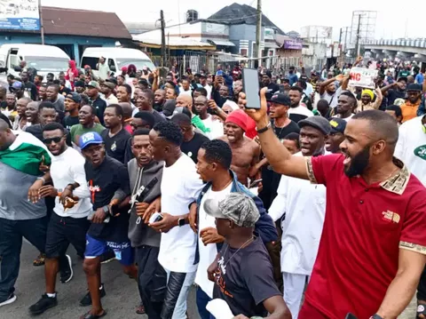 JUST IN: Protesters Vow To Storm Lagos Streets From Monday If