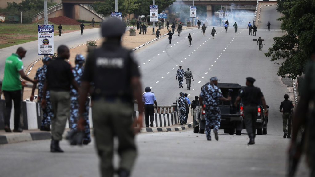 BREAKING: Abuja Protesters Arrested by Nigerian Police, Journalists Ordered Out of Permitted Venue