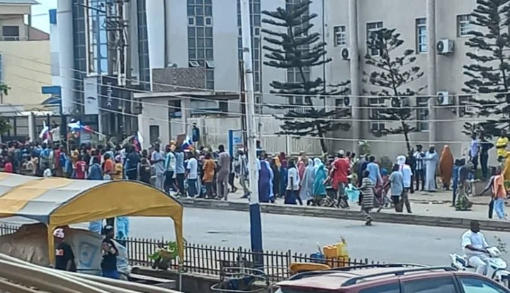 Protesters take to the streets in Kaduna, demanding that Tinubu resign.