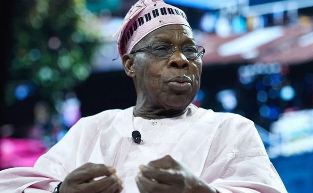 Obasanjo Cracks a Smile Over alleged ‘Igbo paternity’ Stays Serious About Unifying Nigeria and Developing Markets