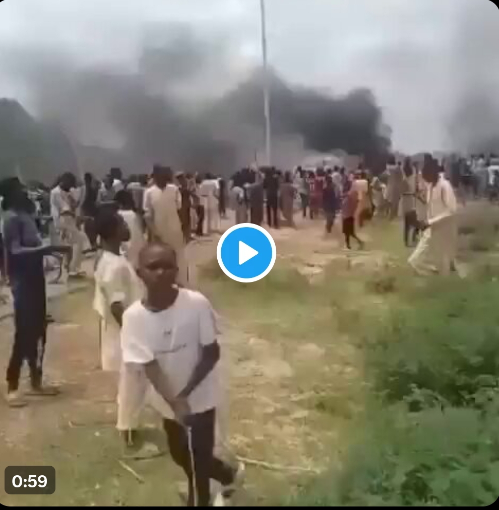 JUST IN: Protesters Visit Former President Buhari’s House in Daura (Video)