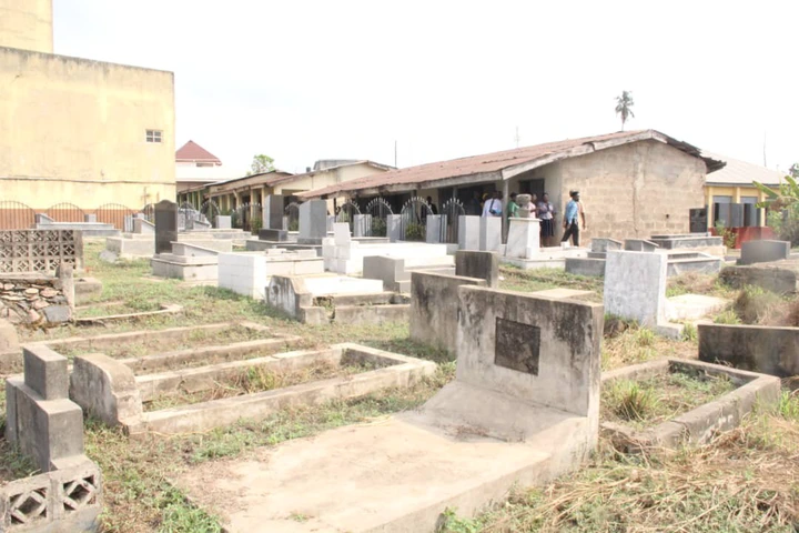 48-Year-Old Man Arrested for Tampering with Corpse in Cemetery