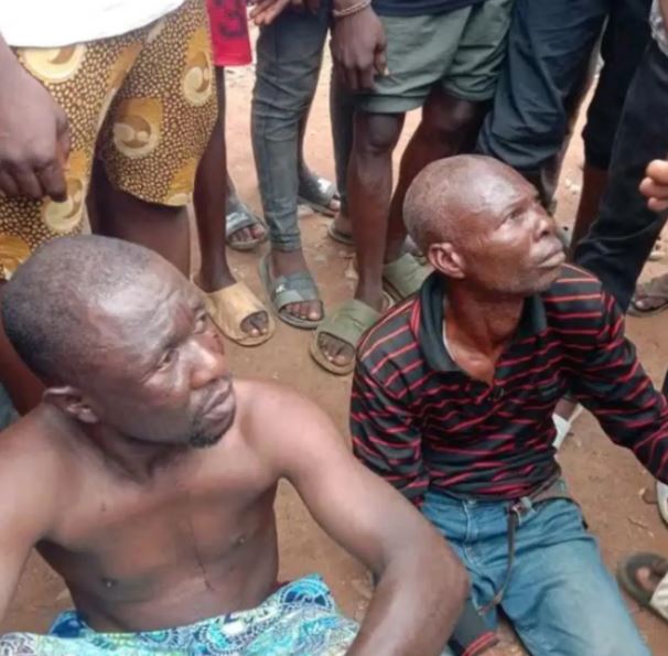 Abia community apprehends fraudsters operating across state lines (Photos)