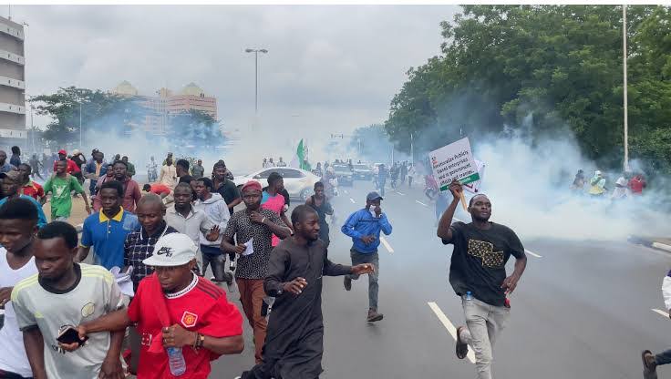 “Crime Against the State” – Presidency to Respond to Violence Perpetrated During #Endbadgovernance Protests