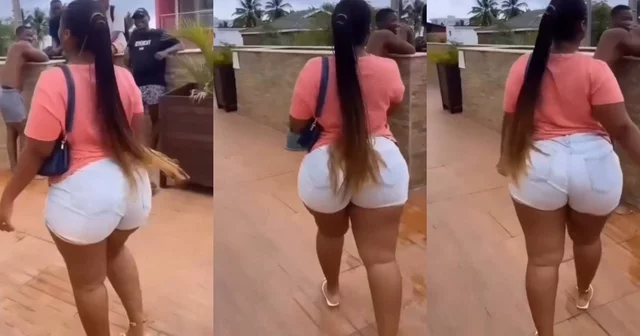 “Omg” Lady with big nyash wearing hot jeans causes stir Online as she walks on the streets (video)