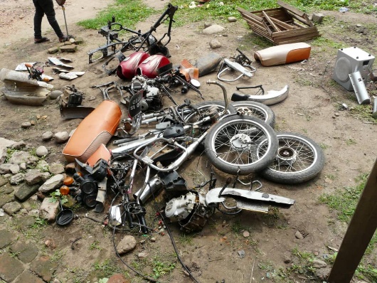 MECHANIC man ARRESTED WITH STOLEN MOTOR CYCLE PARTS