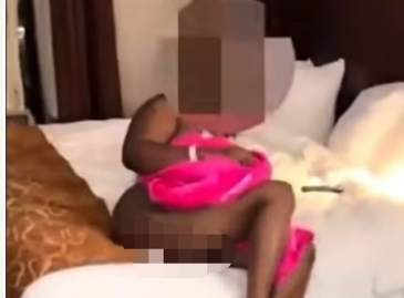 “Omg” Husband catches wife in lodge with nak3d lover