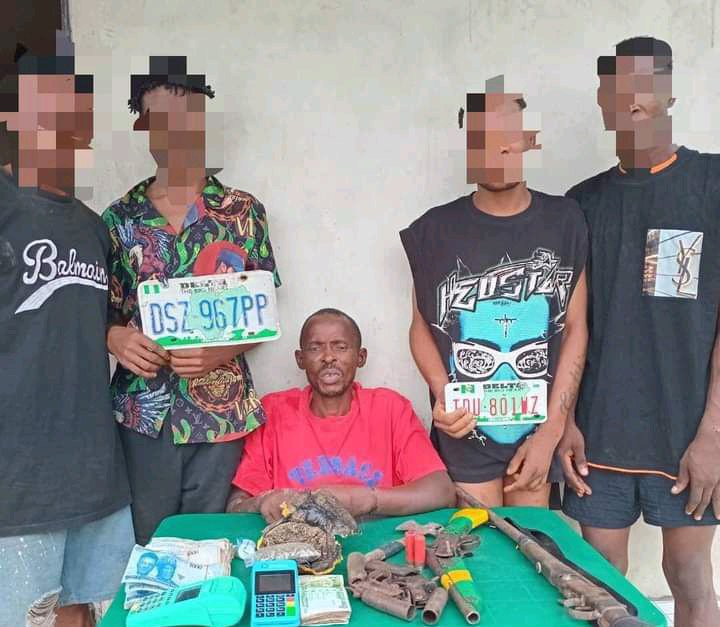 Five kidnapper who abducted 70-year-old woman, collected N7.9 million ransom land in police den