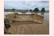 Kebbe Bridge Connecting Northwest, Southern part of Nigeria collapses