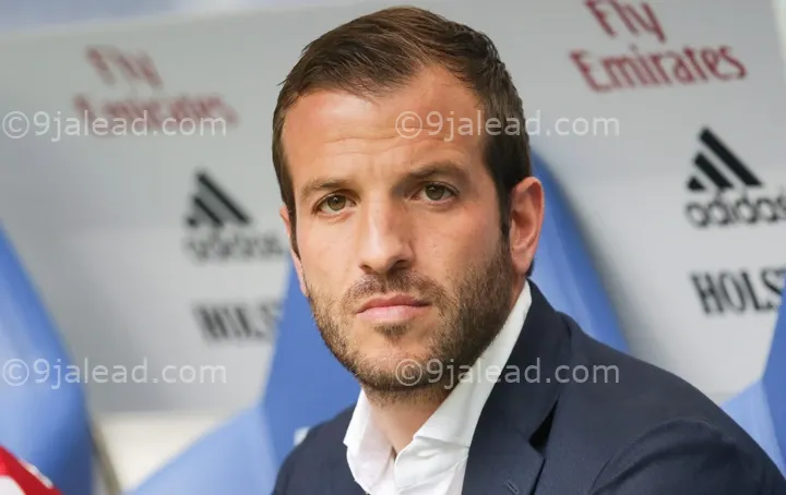 LaLiga: Van der Vaart Says Every Player, Including Barça Stars, Wants to Play for Real Madrid