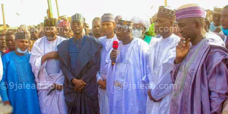 Governor Aliyu Consoles With Kara Timber Market Fire Victims