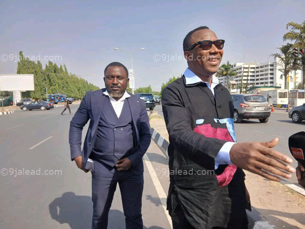 SOWORE arrives at FORCE headquarters in Abuja